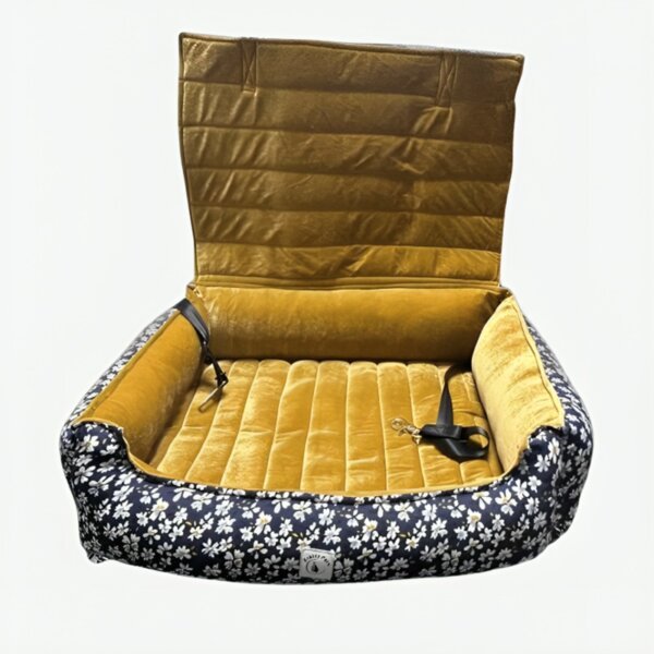 Premium Travelling Dog Bed Comfort & Safety for Pets